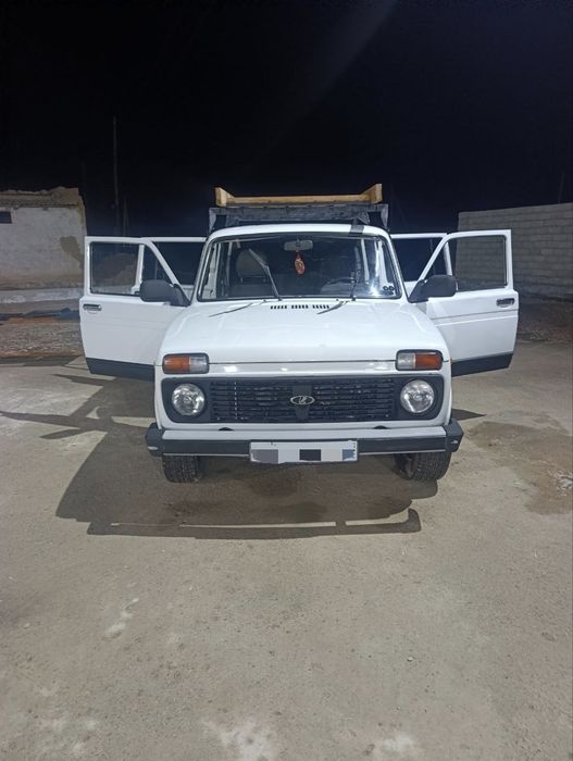 Lada 2131 2014 — 3