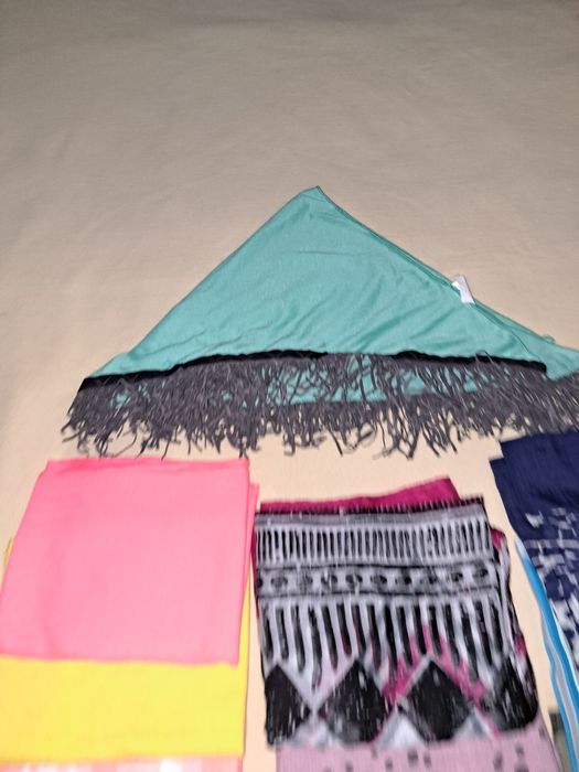 Женский шарф легкий-прозрачный