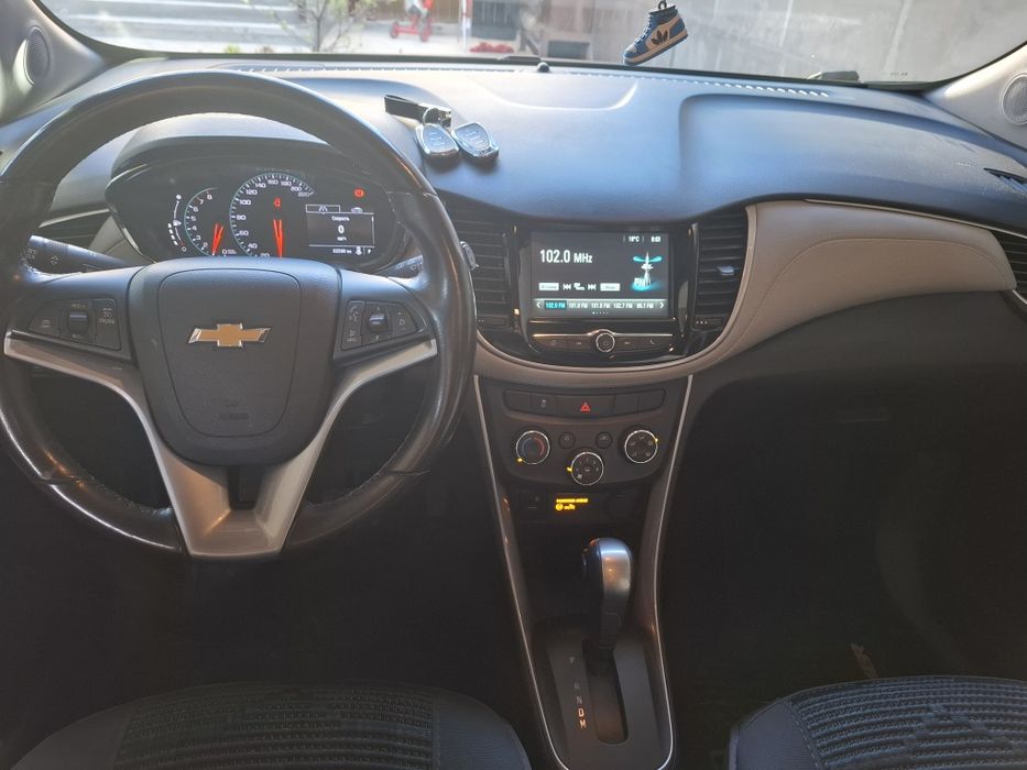 Треккер 1 премер Идеал+Тоза срочни сотилади