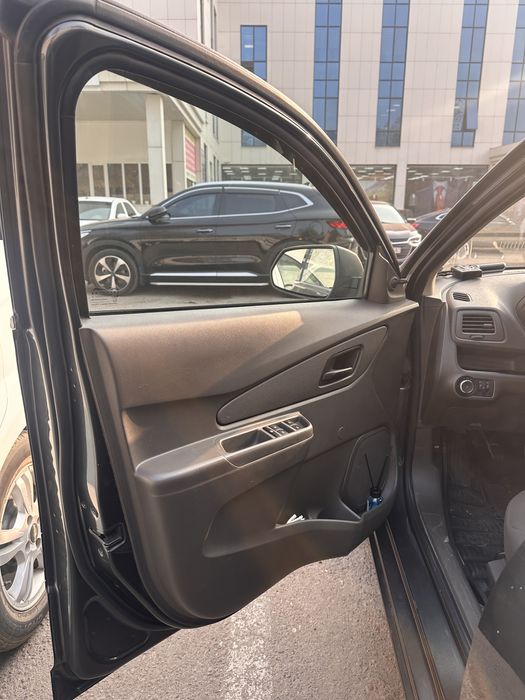 Koblt sotiladi srochno!