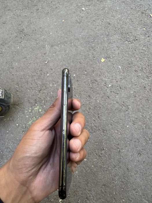 IPhone xs 64gb.