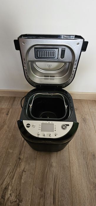 Aparat tefal de facut paine