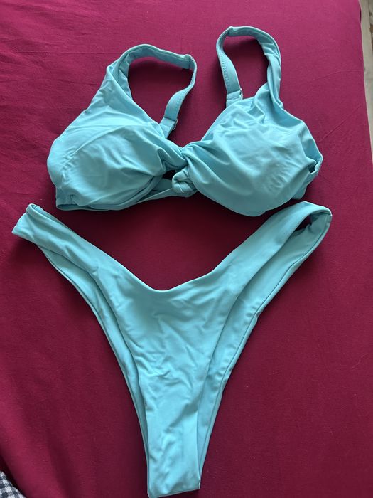 Чисто нови дамски бански