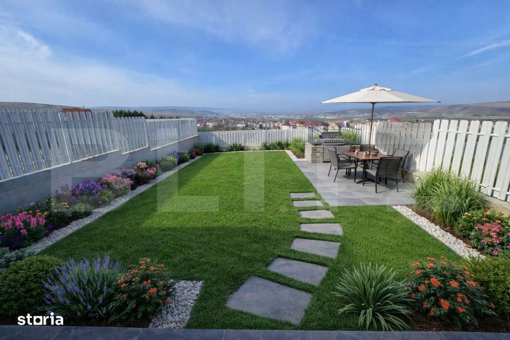 Apartament spatios 68mp, 3 camere, garaj si gradina mare 125mp