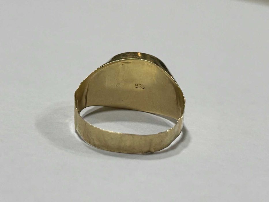 Златен пръстен 14 К 585/  3,63 гр.