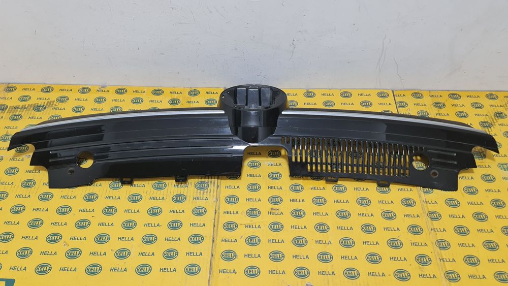 Grila masca radiator VW Golf 8 VIII 5h0853651n