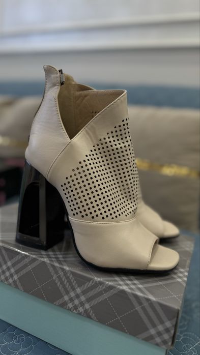 Туфли стильные, новые