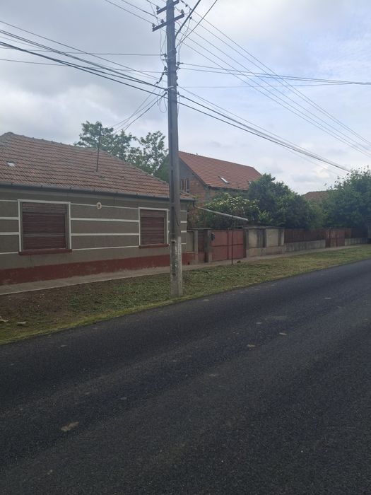 Casa Iratosu langa Arad central la soseaua principala