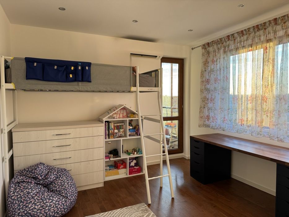 високо детско легло