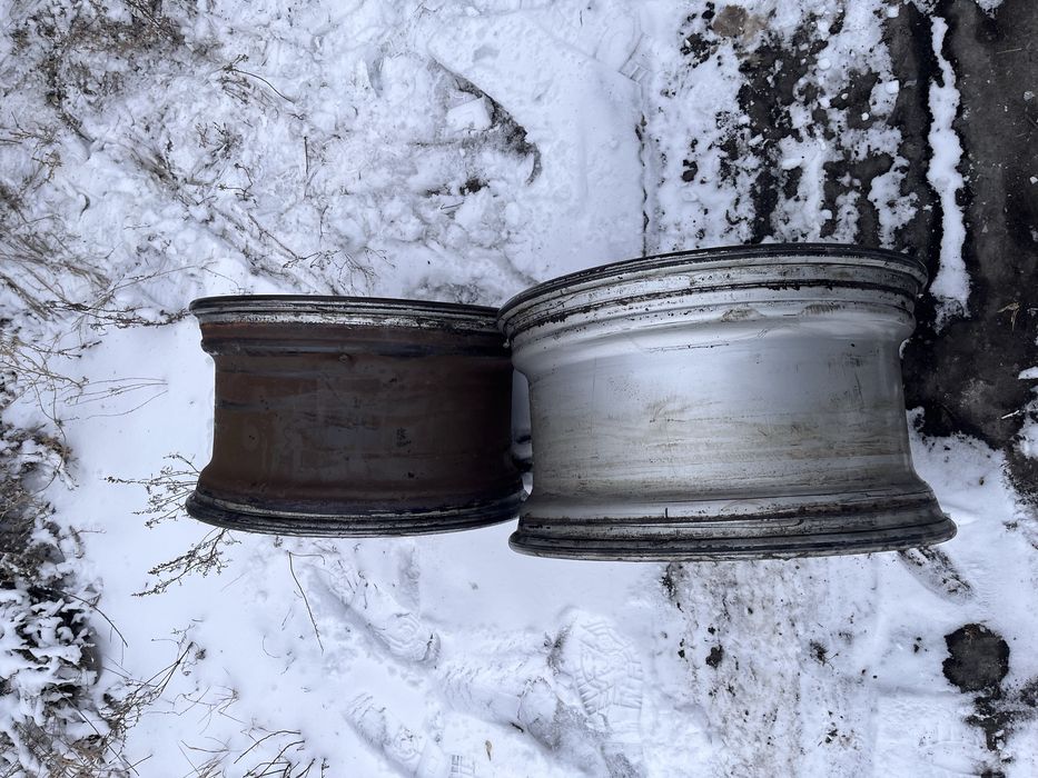 Продам два прицепных диска