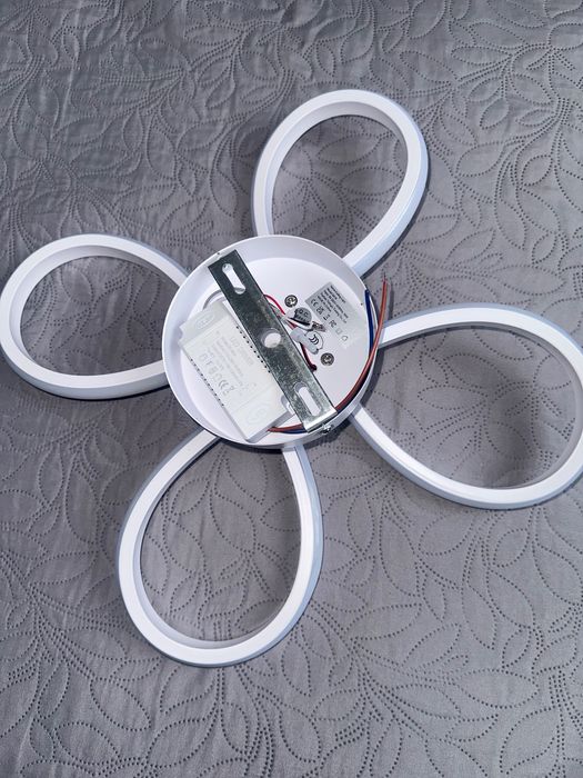 Нова LED таванна лампа - 38см.