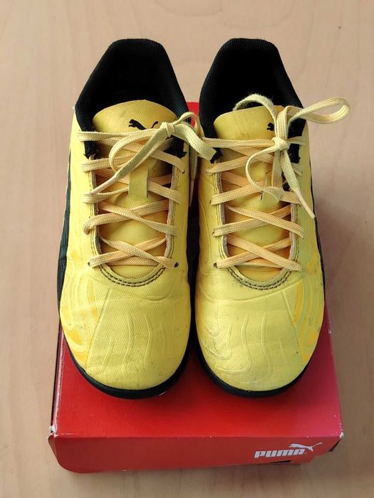 Puma футболни обувки 33 номер