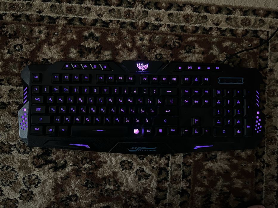 Клавиатура игровой