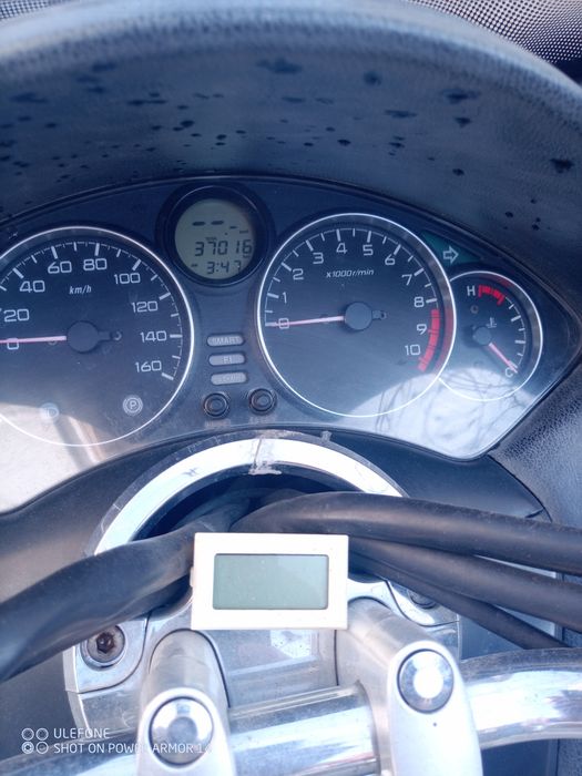 Продавам мотор Хонда 250