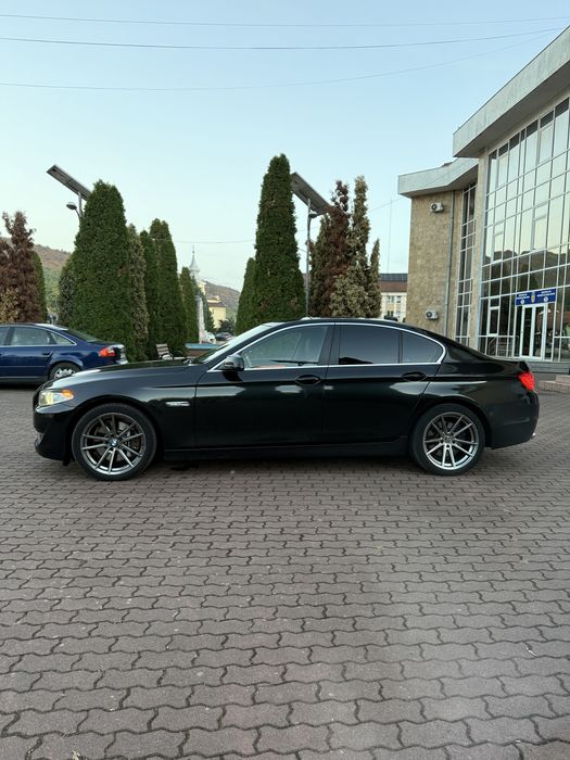 BMW F10 530d 2010