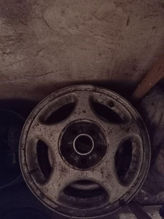 Диски на тойоту Карина