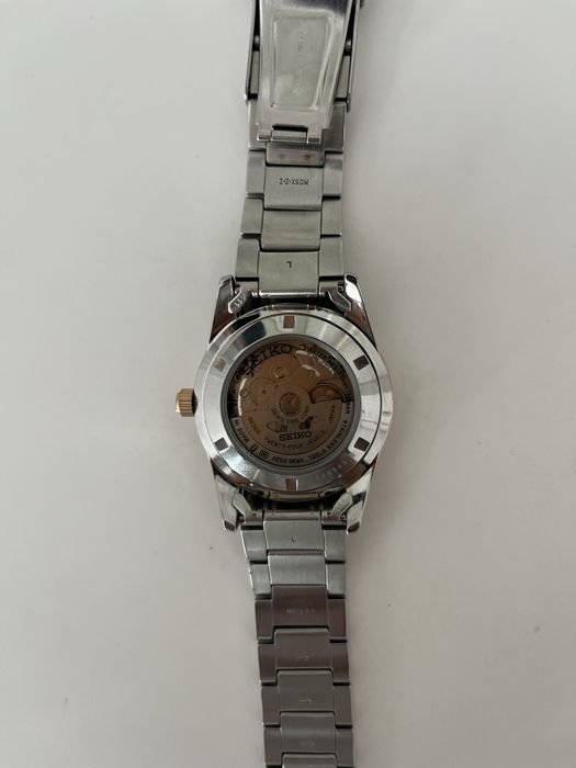 Часы Seiko SARV006