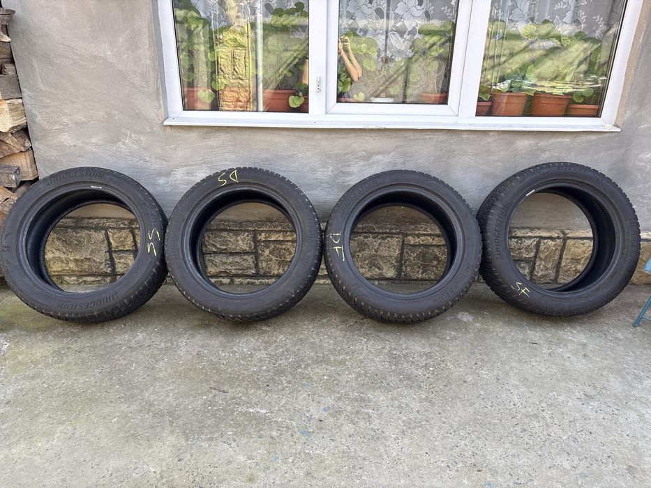 Vand 4 cauciucuri  Bridgestone M+S