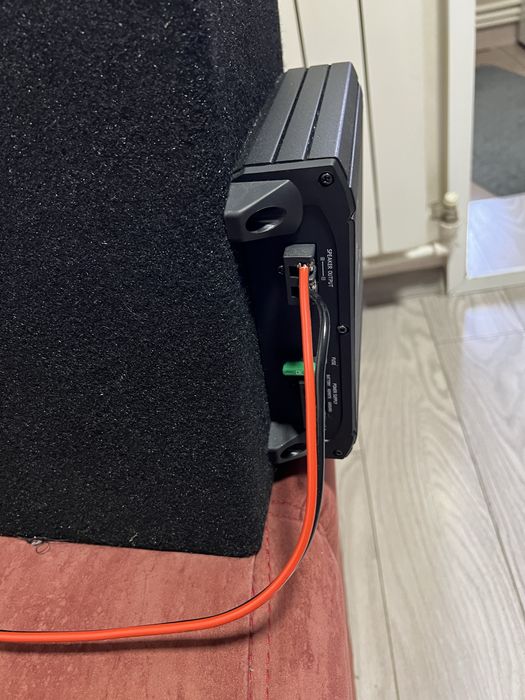 Vand subwoofer si amplificator Alpine