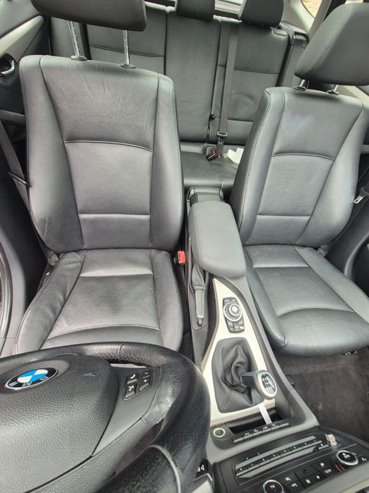 Dezmembrez BMW X1 e84