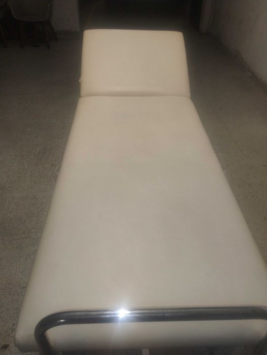 Кушетка медицинска