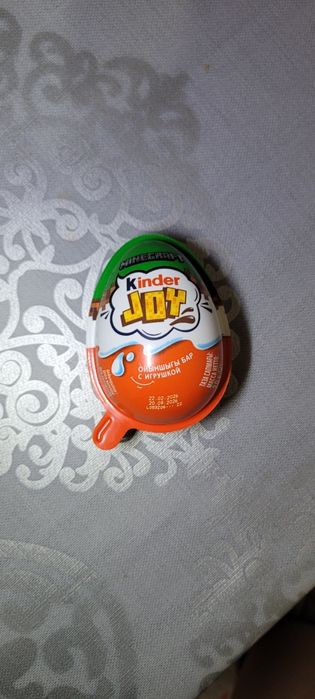 Продаю kinder joy minecraft