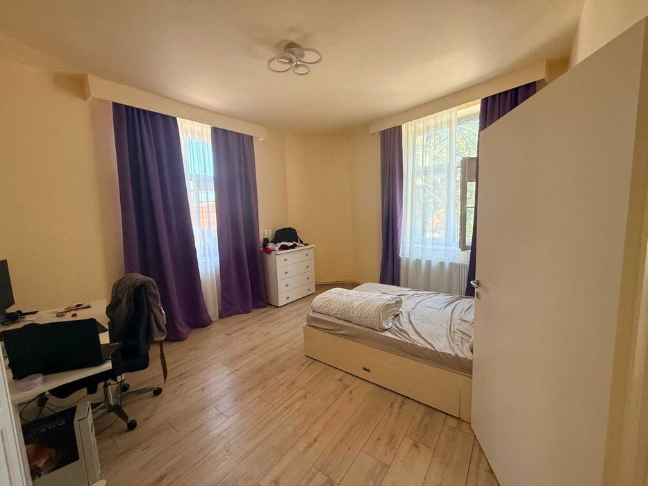 Proprietar inchiriez apartament 3 camere Traian 100mp