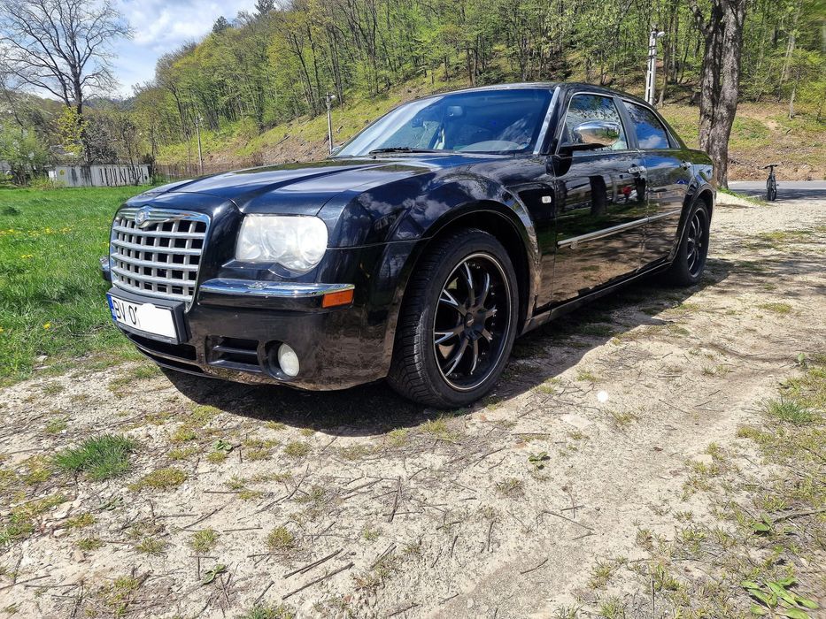 Chrysler 300c km reali