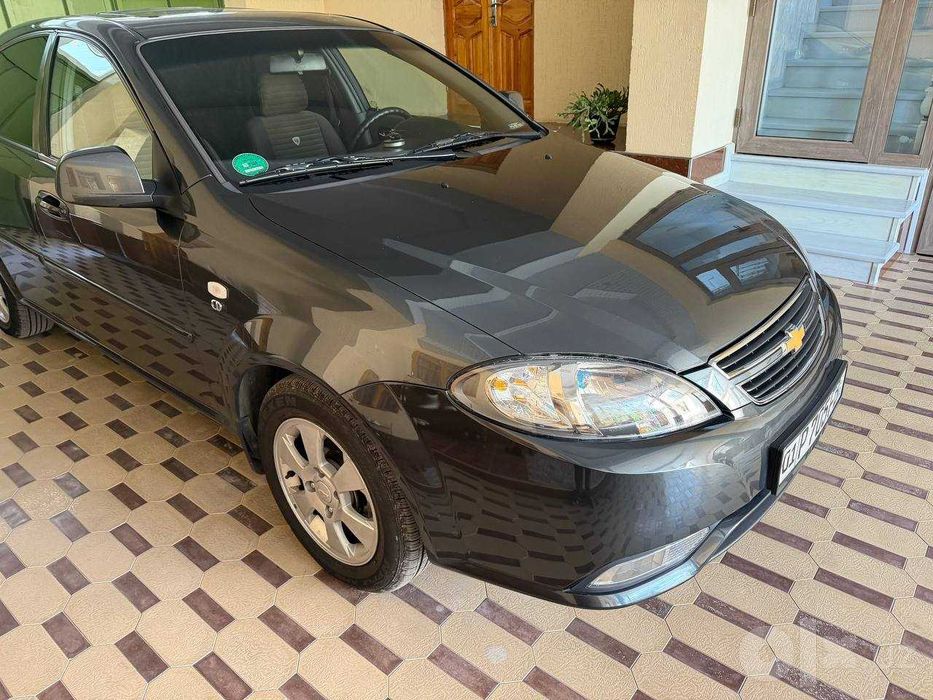 Gentra-3 poz 2019 srochniga sotiladi ideal moshina