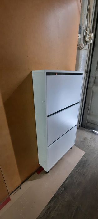 Продам полку для обуви