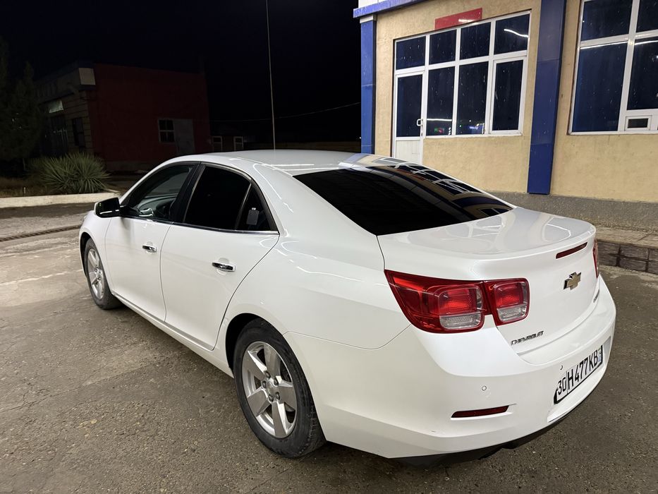 malibu 1  2 chi pazitsiya