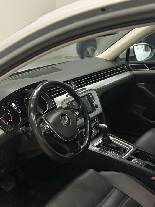 Volkswagen Passat B8 2.0 Diesel Automat Euro 6 Rate avans 0 Garantie
