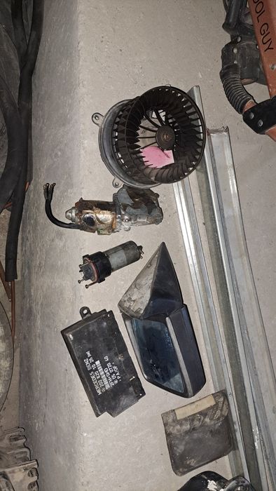 Мерседес бенс 124