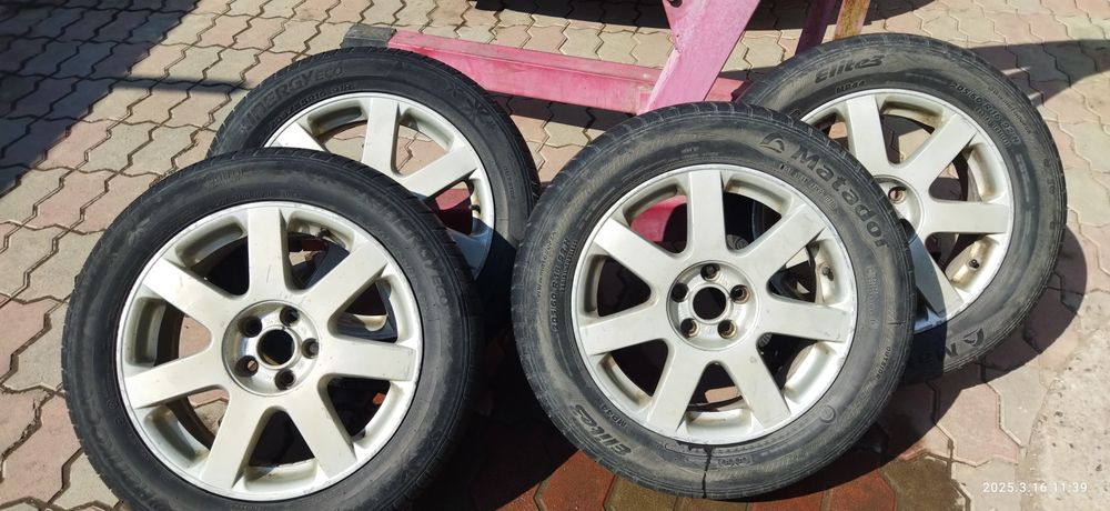 Продам резину на автомобиль