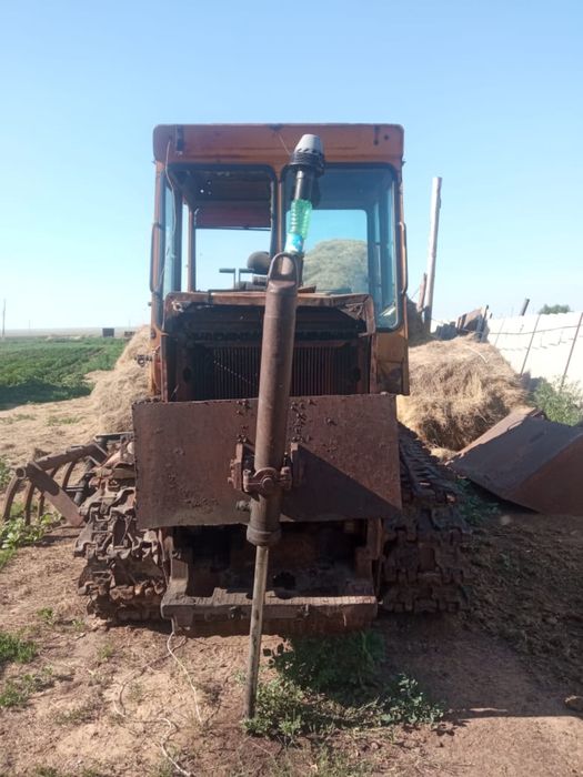 Дт - 75 трактор.