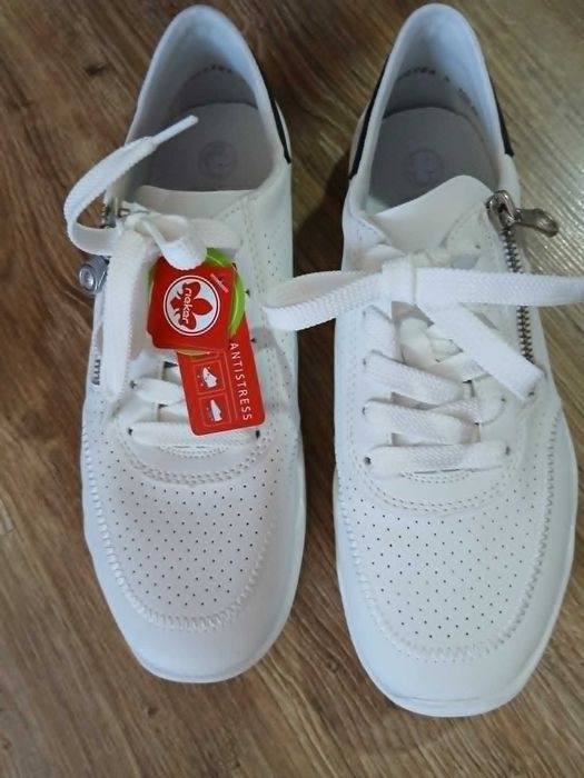 Нови Дамски ниски маратонки Rieker 40 номер