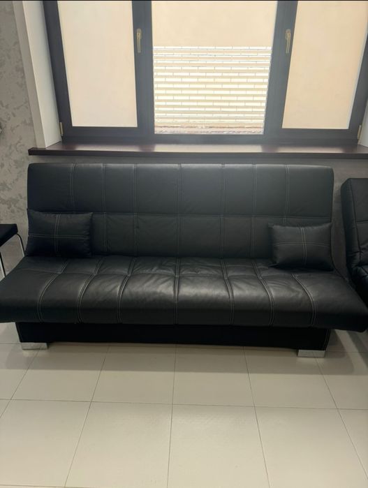 Диван из натуральной кожи