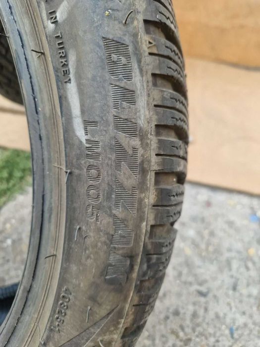 2 Bridgestone R19 225/45 Зимни гуми  DOT3122