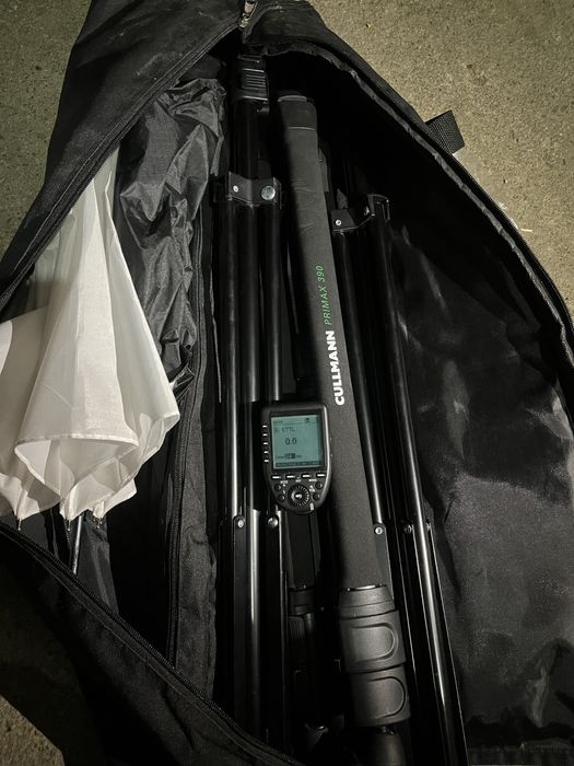 Vand Lampa Studio Godox SK400ii si set trepied cullman primex 390