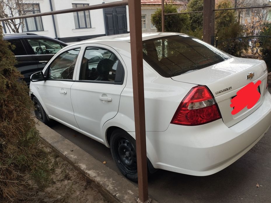 Nexca 3 avtamant yili 2017 yurgani  133000.