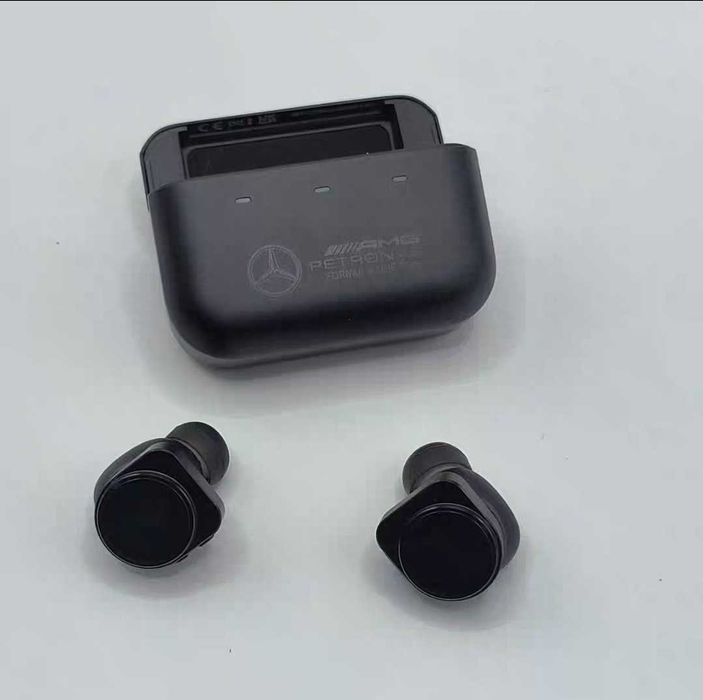 Master & Dynamic MW09 AMG + TUMI Limited Edition – эксклюзив!