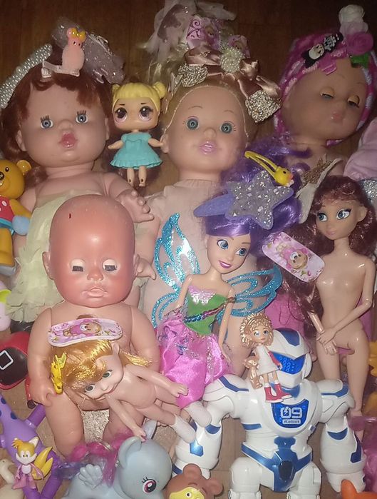 Набор больших кукол и аксессуаров