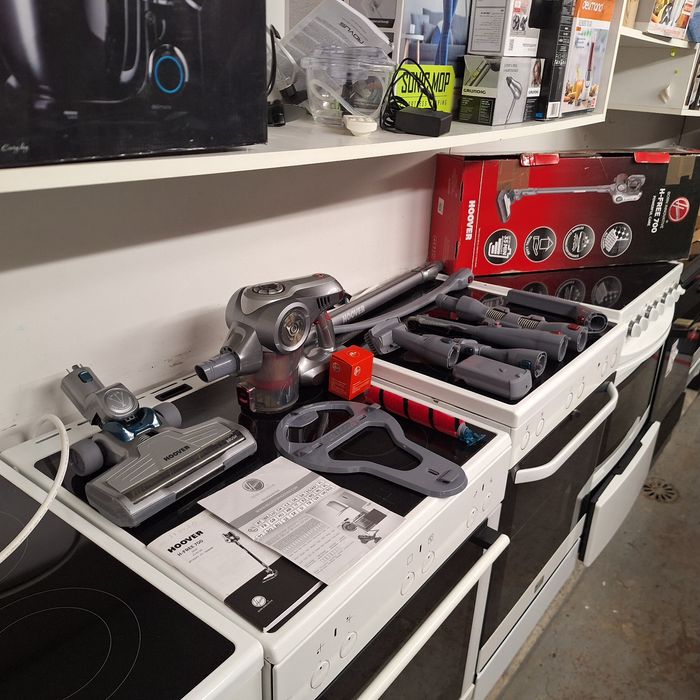 Акумулаторна прахосмукачка Hoover с два броя батерии по 35 минути