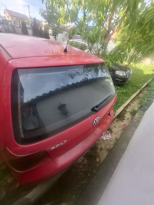 Vând volkswagen golf 4 motor 1.9 ALH