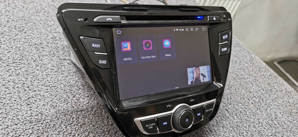Navigatie Hyundai Elantra android octacore 32GB/4GB