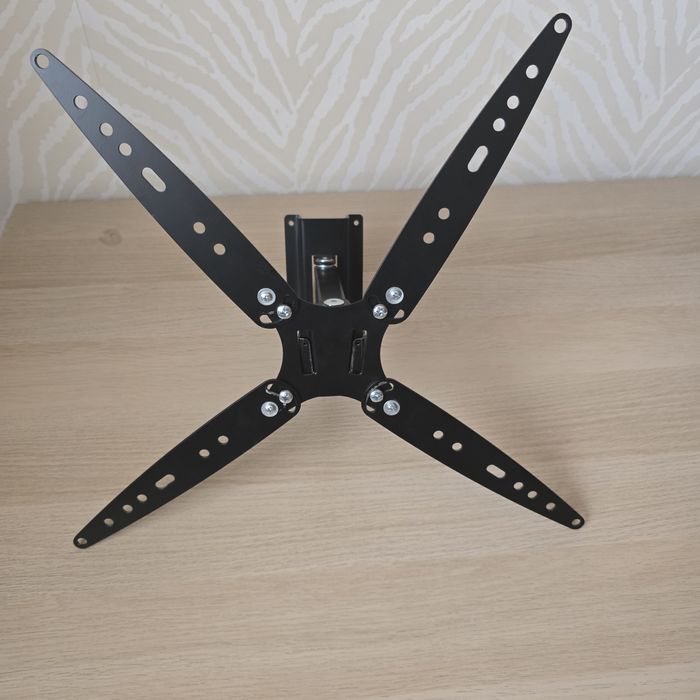 Крепления для телевизора