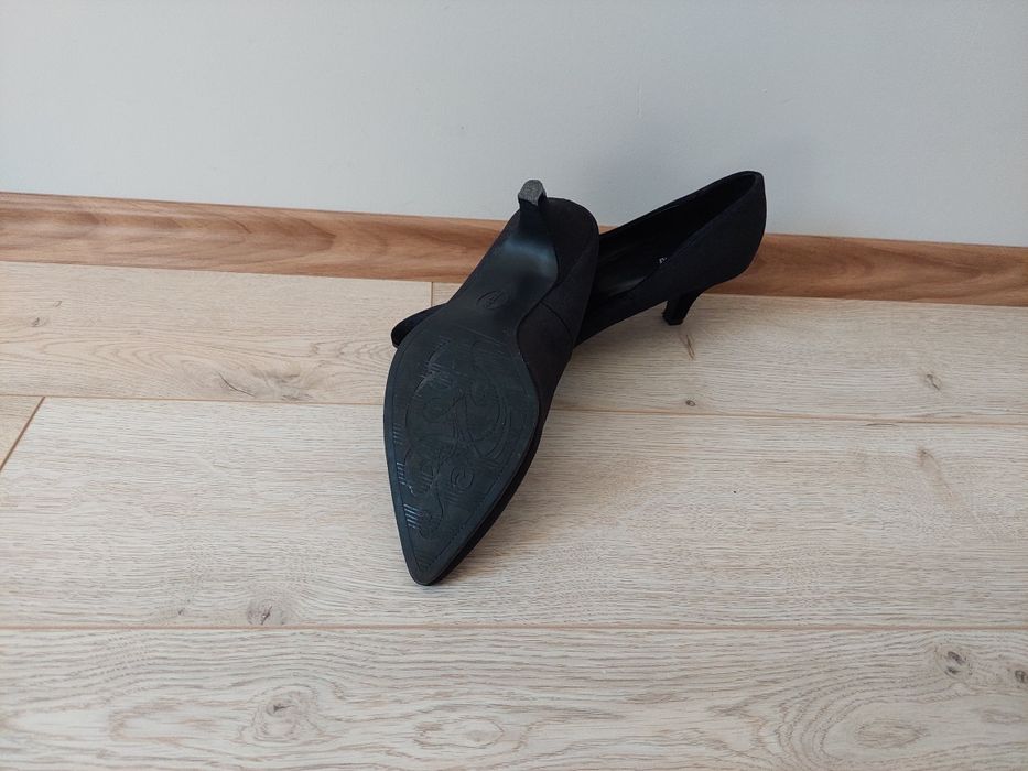 Дамски обувки с ток Graceland