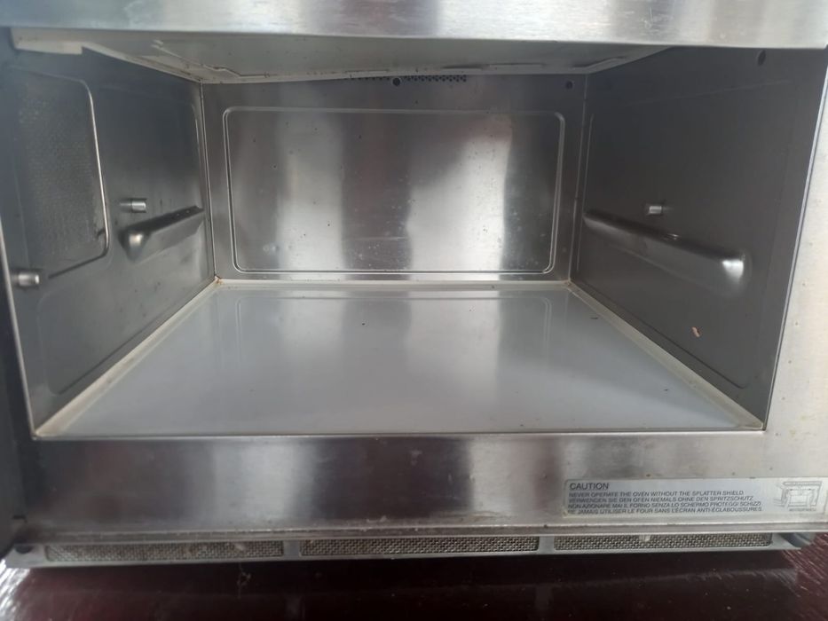 Cuptor profesional Panasonic