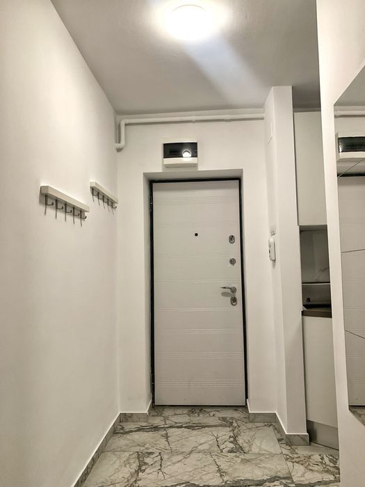 Apartament cu 4 camere de inchiriat