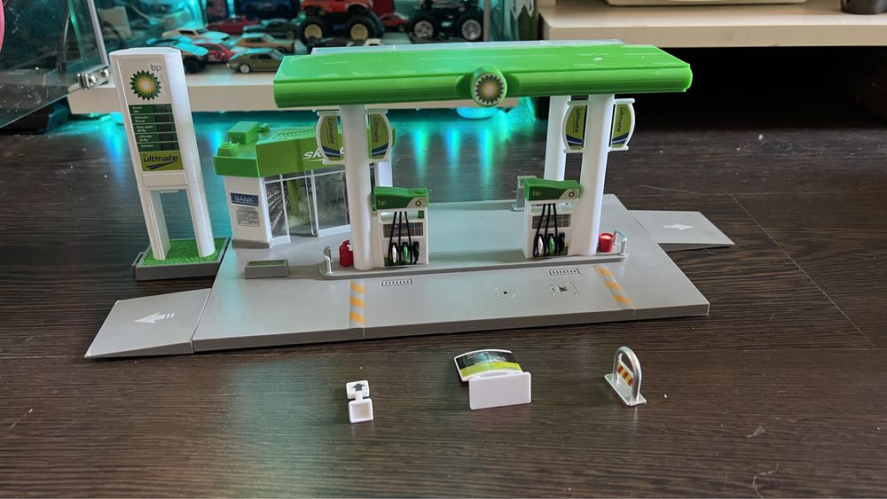 Hotwheels Vand diorama 1:43 1:64 Benzinarie BP oil Gas station